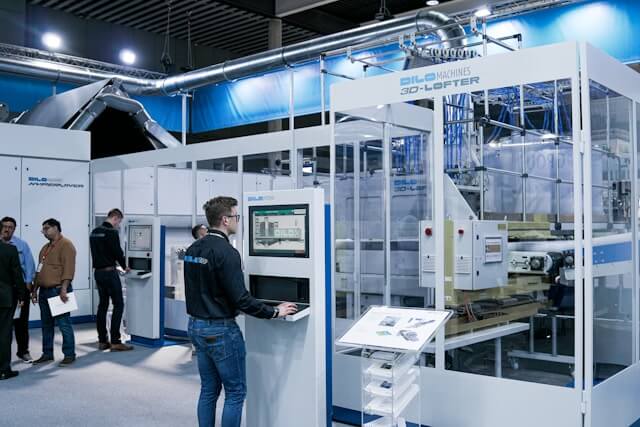 Digital Signage for Manufacturing in Real-World Facilities